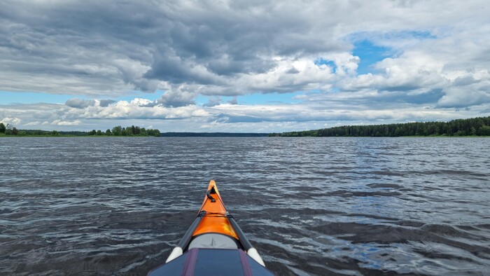 Наконец-то попутные. Ветер и течение помогают впервые за много дней.