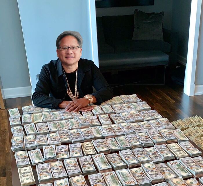 Дженсен Хуанг (CEO Nvidia), тем временем, уже в топ-10 богатейших людей планеты