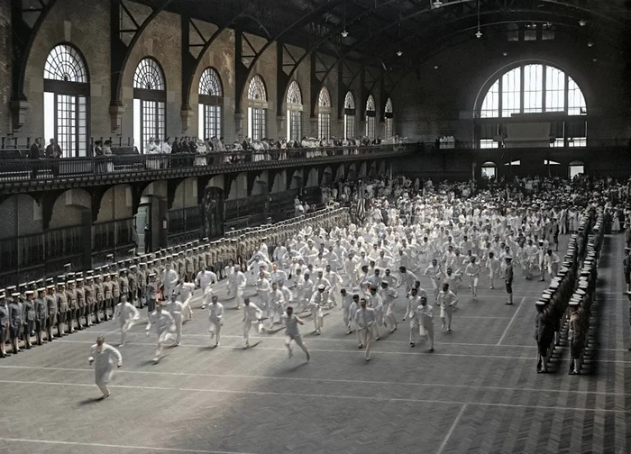 Подборка интересных и необычных фотографий из США. 20 раскрашенных фотографий ХХ века. Часть 24 Старое фото, Фотография, Историческое фото, 20 век, США, Колоризация, Длиннопост