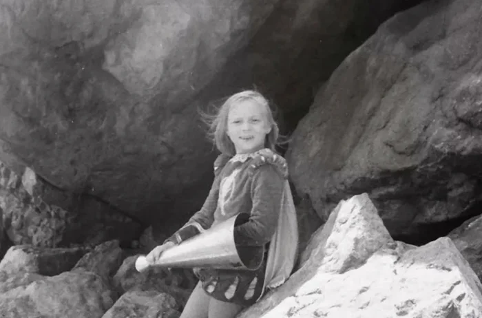 Как снимали фильм Королевство кривых зеркал: кадры со съемок и 12 интересных фактов о фильме Фото со съемок, Актеры и актрисы, Ностальгия, Классика, Александр Роу, Советское кино, Советские актеры, Георгий Милляр, Экранизация, Сказка, Яндекс Дзен (ссылка), Длиннопост, Королевство кривых зеркал