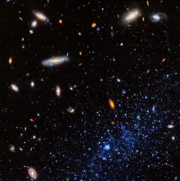 -:     ,       , , The Spaceway, , , , 