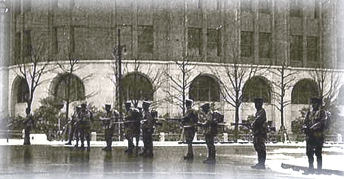 Войска на улицах Токио во время путча