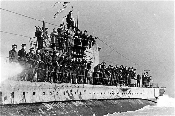 Экипаж "Энрико Таццоли" отправляется в очередной поход