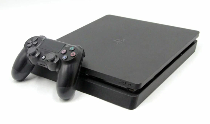 PS4 Slim