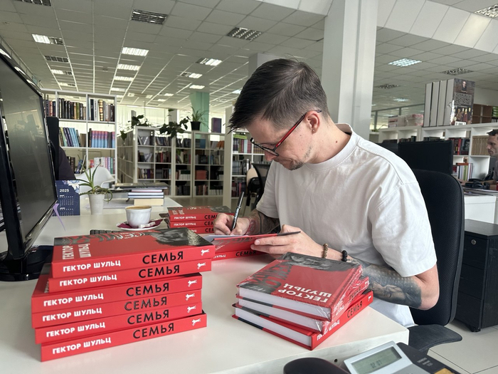 С днем рождения, Пикабу