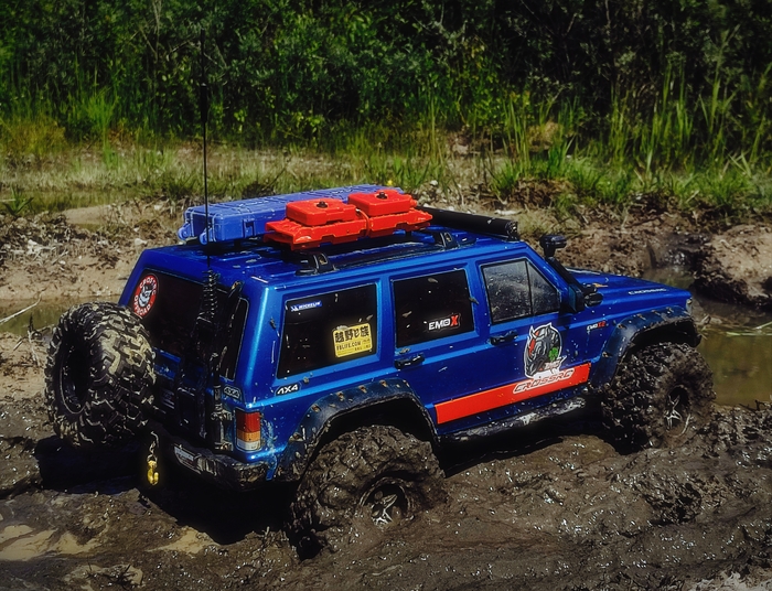Old Cherokee in reality Crossrc EMO X2 Auto  , , 