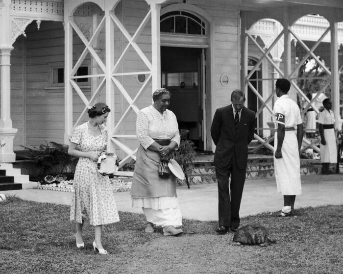            29  1953 .         1773 .