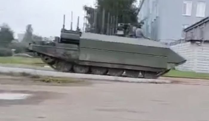 T-72 Command Vehicle Developed Under the Shturm Program