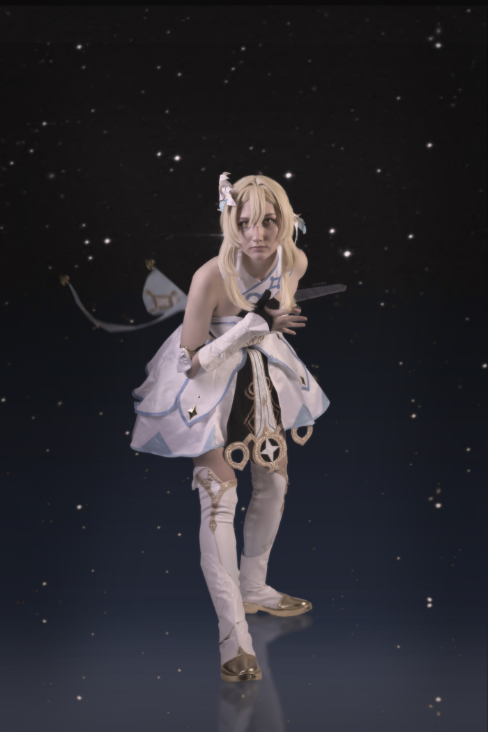 Косплей на Люмин из Genshin Impact