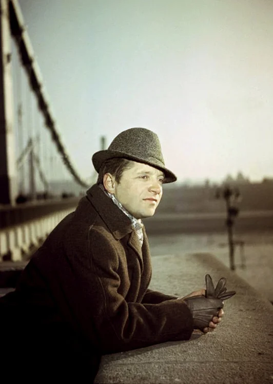 Юрий Белов. Жизнь странного человека Советские актеры, Советское кино, Комедия СССР, Мелодрама, Биография, Актеры и актрисы, Советую посмотреть, Карнавальная ночь, Королева бензоколонки, Фильмы, Театр, Драма, Длиннопост