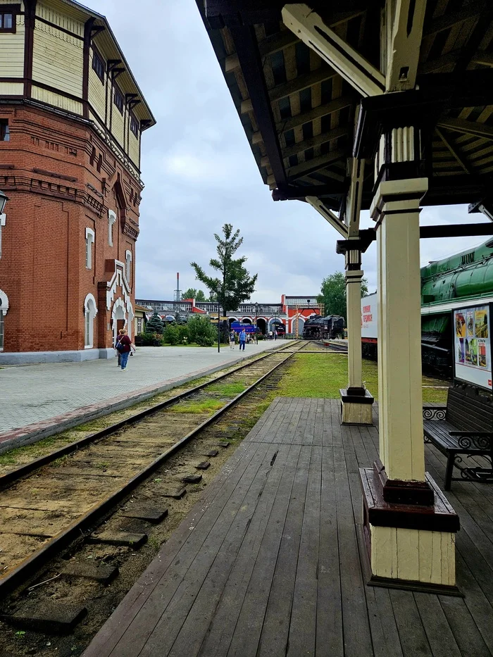 Подмосковная Москва, Железнодорожный транспорт, Музей, Лето, Длиннопост