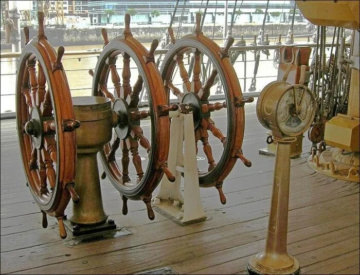 Был ли штурвал на корабле у Колумба? Техника, Наука, Технологии, Корабль, Судно, Открытие, Флот, Нидерланды (Голландия), Штурвал, Длиннопост