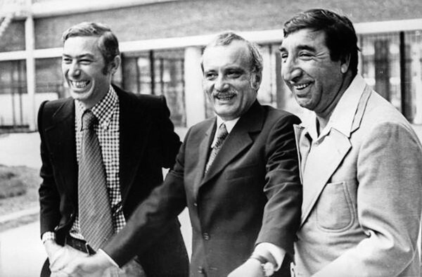  ,  ,         .  . 1977.