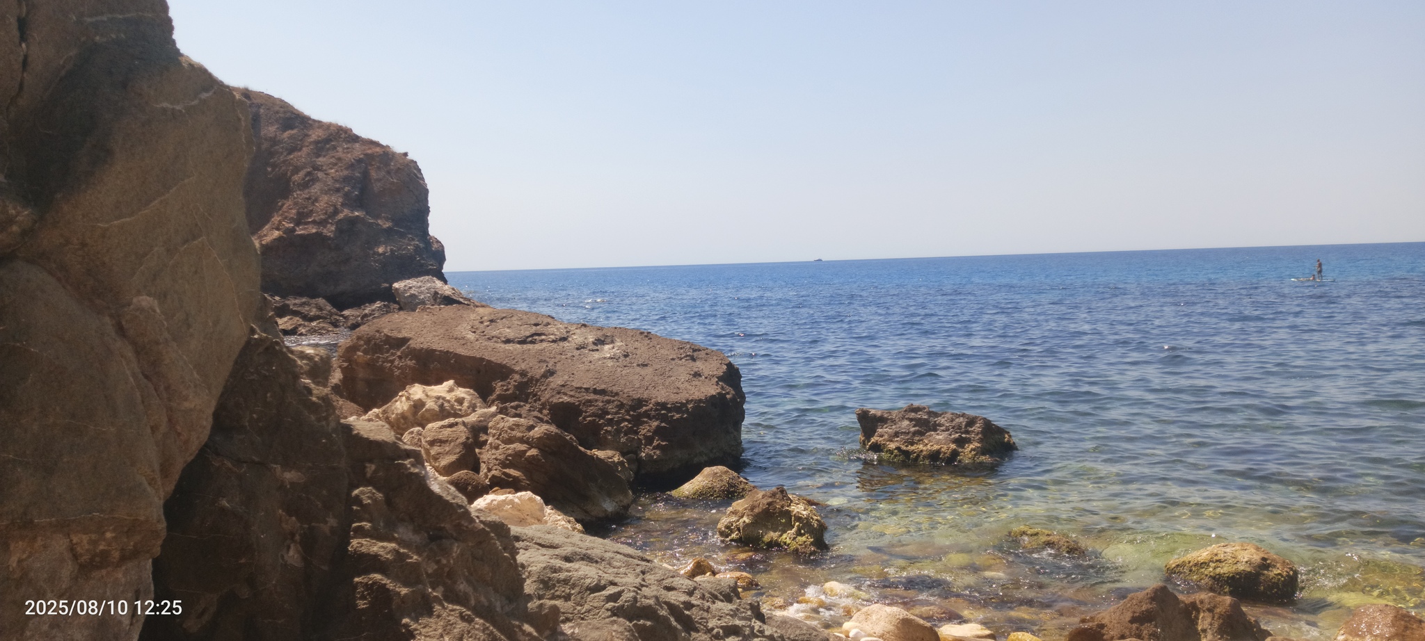 We went to Fiolent to hang out with hippies and swim in the sea. - My, Crimea, Sea, Black Sea, Cape Fiolent, Tent, Bonfire, Sunset, Nature, Camping, Punks, Hippie, The photo, Mobile photography, Vertical video, Video, Coast, Headland, Relaxation, Leisure, Short videos, Longpost