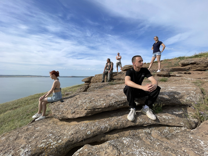 Тут еще справа мои теща и шурин