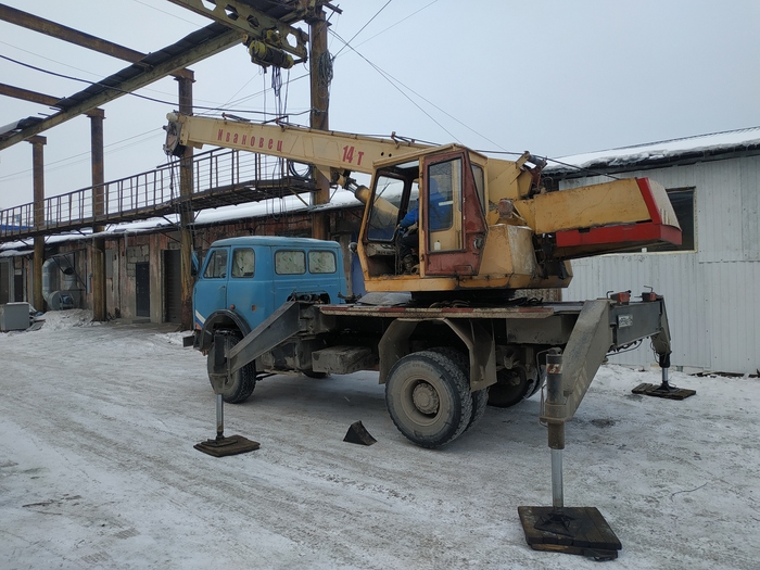 Дела в моём небольшом цехе.1 ЧПУ, Малый бизнес, Фрезерный станок, Машиностроение, Видео, Вертикальное видео, Короткие видео, Длиннопост