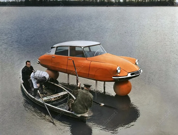 Интересные и местами забавные снимки на автомобильную тематику. 20 раскрашенных фотографий из ХХ века, часть 8 Старое фото, 20 век, Фотография, История автомобилей, Авто, Отечественный автопром, Колоризация, Длиннопост