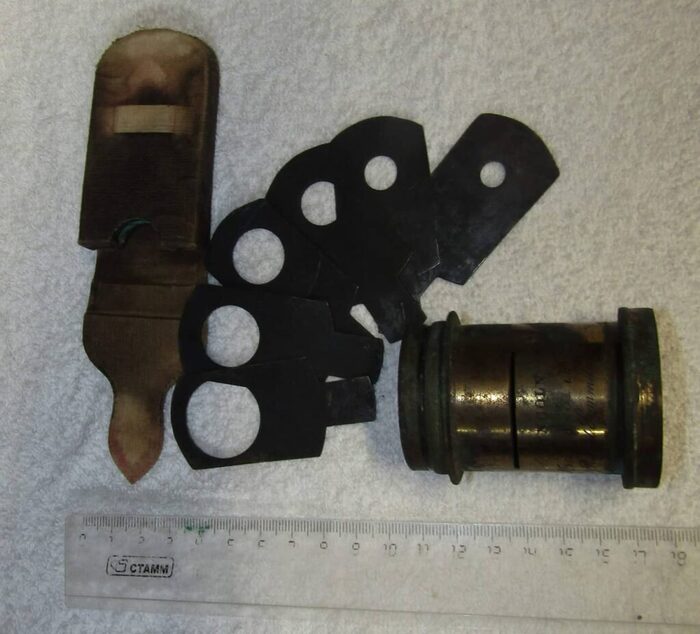 Фотобъектив, изготовленный в Лондоне в 1870 году, стал удивительной находкой на чердаке в доме в российской глубинке.