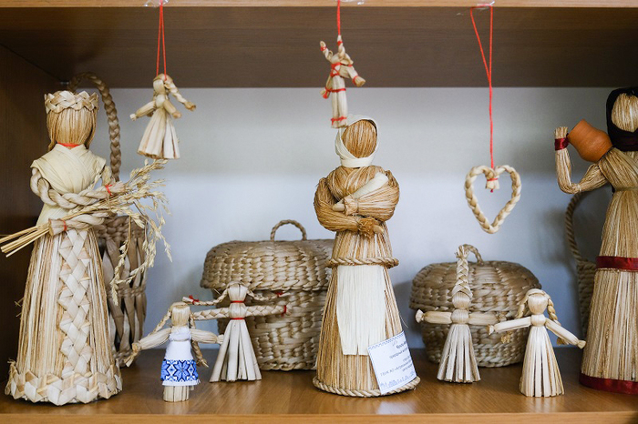 Изделия из чакана. Фото с сайта <!--noindex--><a href="https://pikabu.ru/story/chakan_13125151?u=http%3A%2F%2Fastrakult.ru&t=astrakult.ru&h=aabfbad455aec3a58917df51df3d1e729a0ef6d2" title="http://astrakult.ru" target="_blank" rel="nofollow noopener">astrakult.ru</a><!--/noindex-->.