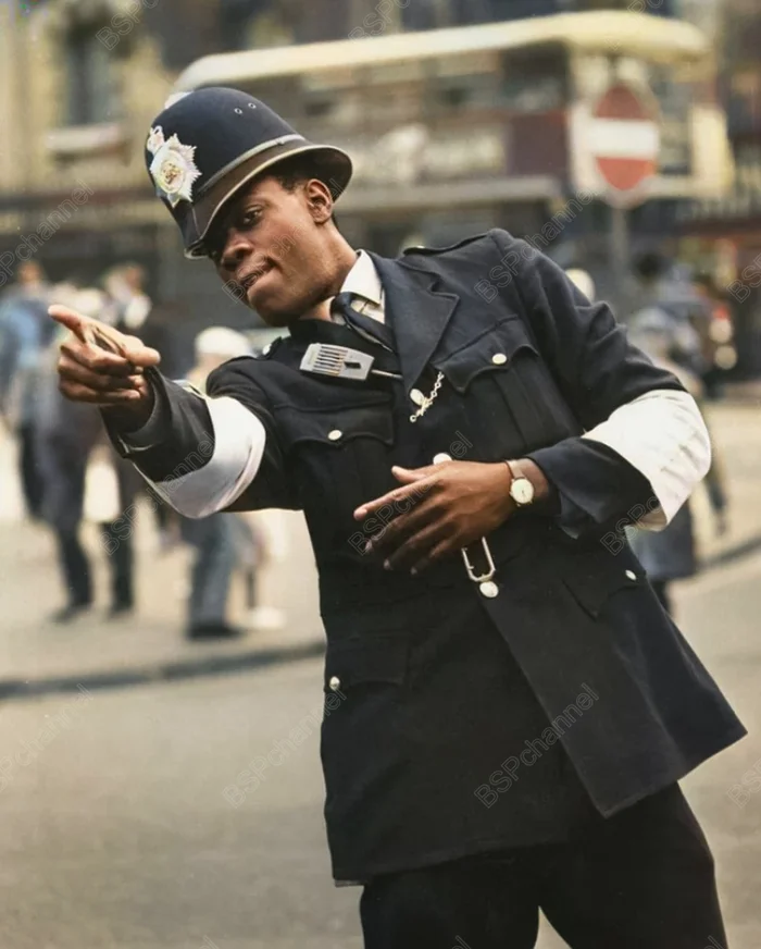 Любопытные фотографии из прошлого Великобритании. 20 раскрашенных фотографий ХХ века. Часть 22 20 век, Историческое фото, Старое фото, Фотография, Великобритания, Англия, Лондон, Колоризация, Длиннопост