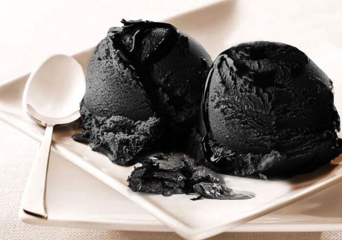 Мороженое с лакрицей.  Фото с сайта <!--noindex--><a href="https://pikabu.ru/story/lekarstvennyie_solodka_13149220?u=http%3A%2F%2Folphoto.ru&t=olphoto.ru&h=1ebbbd3ce09226945a6b4c00163ded076eeedf1e" title="http://olphoto.ru" target="_blank" rel="nofollow noopener">olphoto.ru</a><!--/noindex-->-morozhenogo.