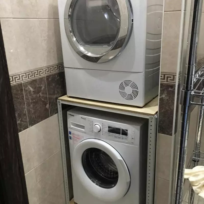            , , ,  , , 
