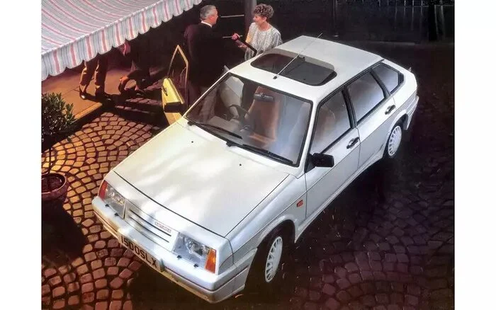 «Неправильный автомобиль»: за что нашу «девятку» полюбили во всем мире История автомобилей, Хочу все знать, 20 век, Ваз-2109, АвтоВАЗ, Познавательно, СССР, Отечественный автопром, Сделано в СССР, Яндекс Дзен (ссылка), Длиннопост, Модификации, Авто, Ваз-2108, Особенности, Развитие, Lada Samara «Неправильный автомобиль»: за что нашу «девятку» полюбили во всем мире История автомобилей, Хочу все знать, 20 век, Ваз-2109, АвтоВАЗ, Познавательно, СССР, Отечественный автопром, Сделано в СССР, Яндекс Дзен (ссылка), Длиннопост, Модификации, Авто, Ваз-2108, Особенности, Развитие, Lada Samara