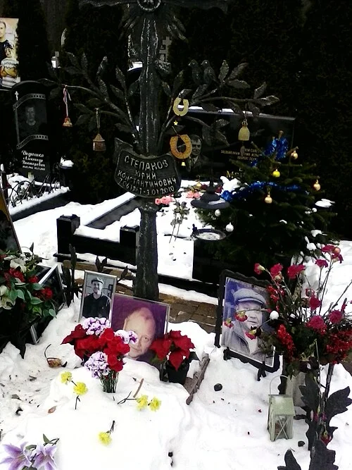 «Не оставил равнодушным никого»: История Юрия Степанова, которую вы не знали... Биография, Актеры и актрисы, Telegram (ссылка), Длиннопост, Знаменитости, Фото со съемок, Фотография, Фильмы, Сериалы, Российское кино, Театр, Юрий Степанов, Смерть, Память, Судьба, Трагедия, Негатив, Некролог, Прошлое