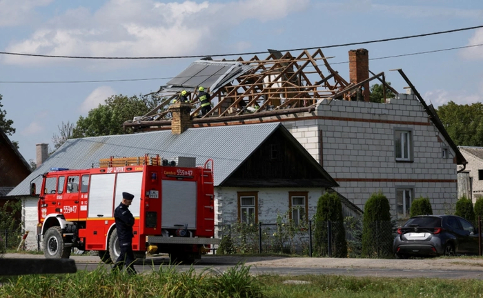 Rzeczpospolita ,        ,   F-16