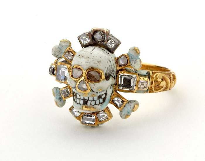  Memento mori     . , 17   