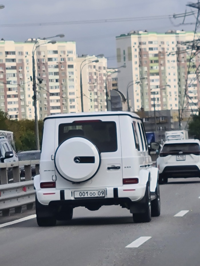 Сфоткал в потоке вот такой «интересный» номер