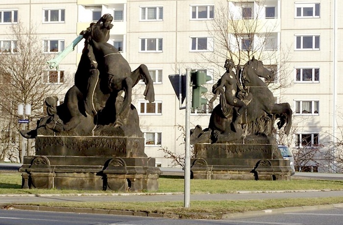 ���� �����