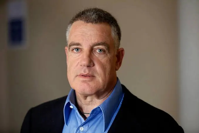    -, ,  33 %          [2][3]  85 %         [4][3].