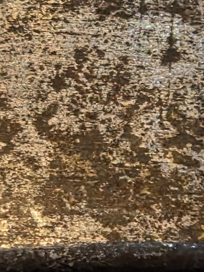 фото с чем то напоминающем клеймо