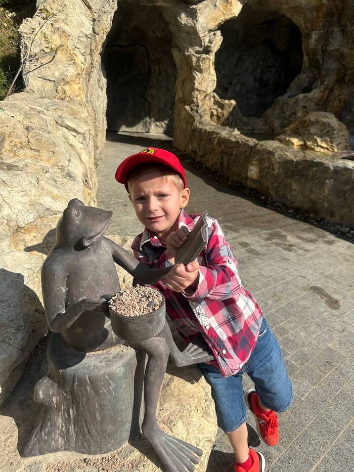    .        .   ,   .     !