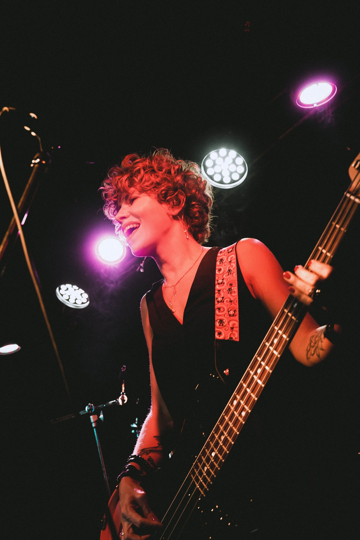 � ���� ����� ������� ��� ������)