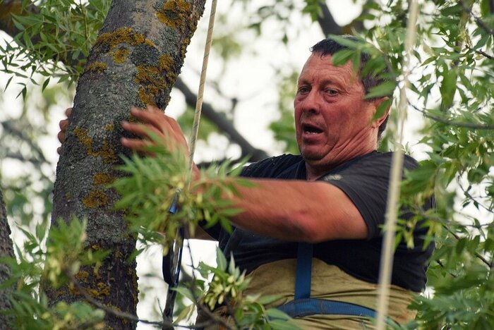 Подъём не самое легкое занятие..