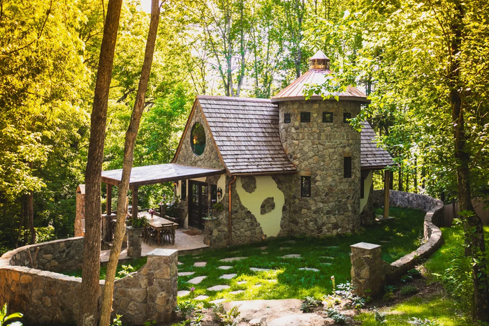 <!--noindex--><a href="https://pikabu.ru/story/syichevalnya_13260016?u=https%3A%2F%2Fwww.reddit.com%2Fr%2Fcottagecore%2Fcomments%2F1ifytl2%2Fsharing_our_fairytale_cottage_with_you%2F&t=https%3A%2F%2Fwww.reddit.com%2Fr%2Fcottagecore%2Fcomments%2F1ifytl2%2Fsharin...&h=11e11974c636a84aba11bbb1bfe79b2c92a5d673" title="https://www.reddit.com/r/cottagecore/comments/1ifytl2/sharing_our_fairytale_cottage_with_you/" target="_blank" rel="nofollow noopener">https://www.reddit.com/r/cottagecore/comments/1ifytl2/sharin...</a><!--/noindex-->