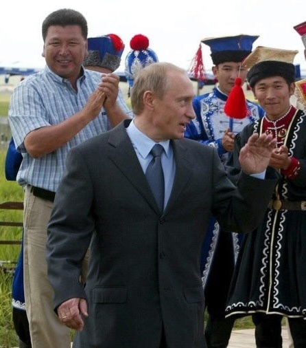 С Днём рождения нашего лидера общероссийского!