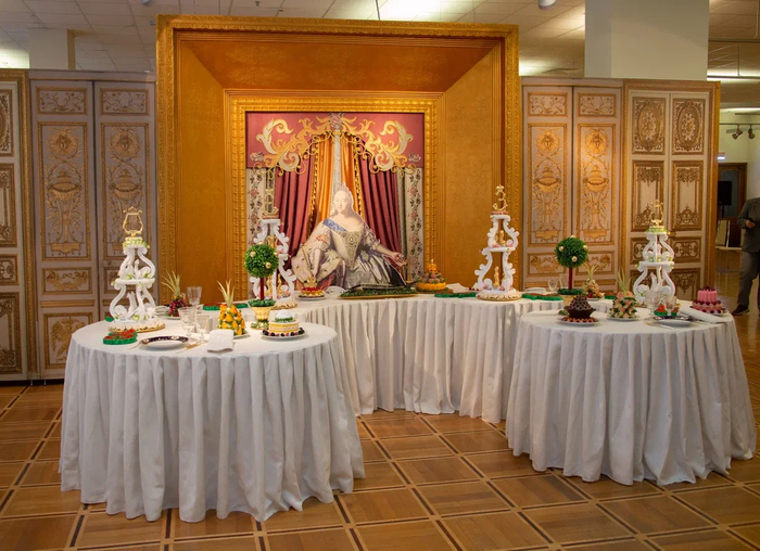 выставка приглашение к обеду