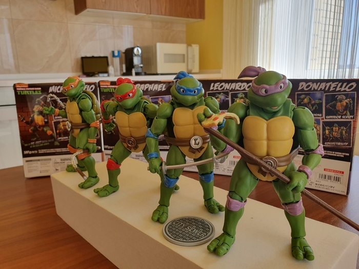 Фигурки Teenage Mutant Ninja Turtles (TMNT) от Bandai Nikelodeon