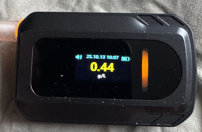 Ну да, я ленивая жопа. Не проспал звонок рабочий и на том хорошо.