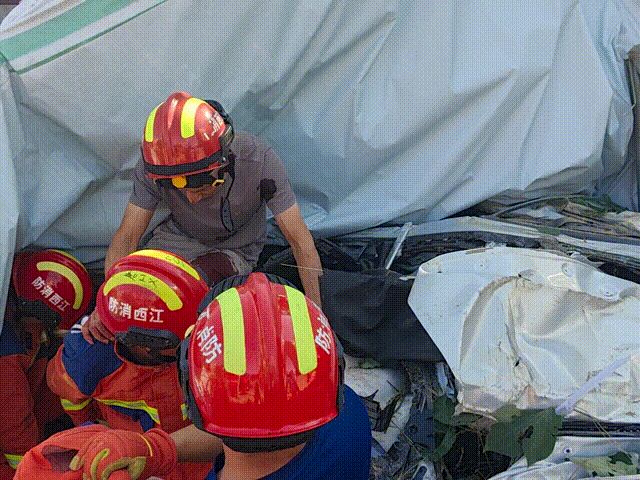 Ответ на пост «Китай анонсировал летающие автомобили»