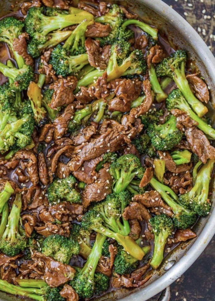 ГОВЯДИНА С БРОККОЛИ