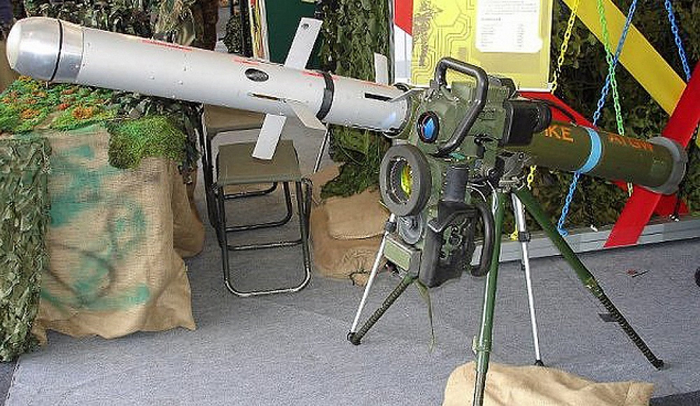 Израильский оборонный подрядчик Rafael Advanced Defense Systems поставит немецкой армии противотанковые ракеты Spike в рамках сделки стоимостью около 2 миллиардов евро.