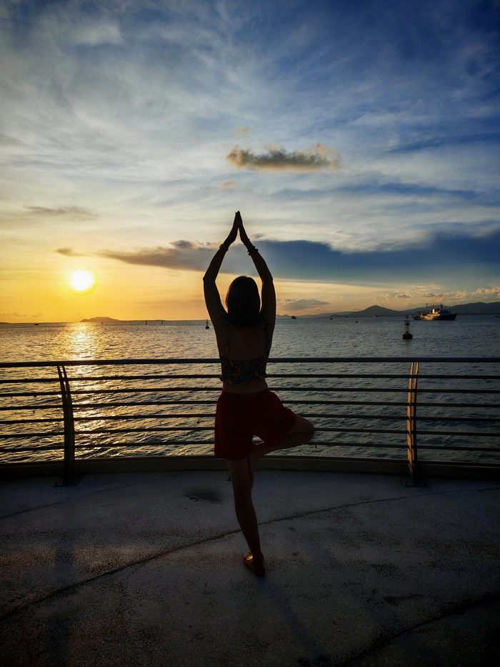 Йога на закате