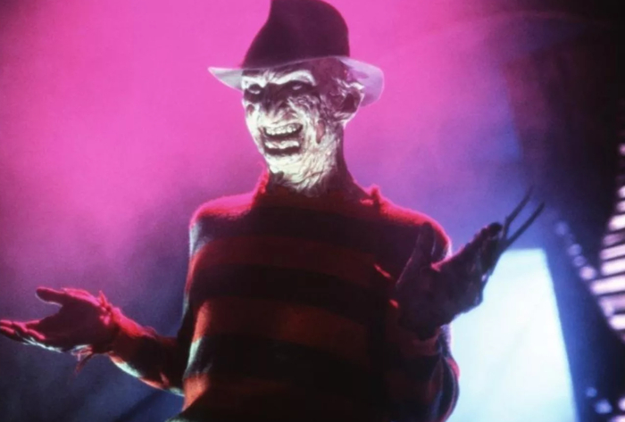 Кадр из сериала "Кошмары Фредди"