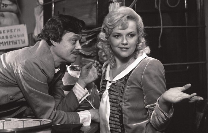 Николай Караченцов и Александра Яковлева в фильме "Светлая личность", 1989 г. Режиссер Александр Павловский.