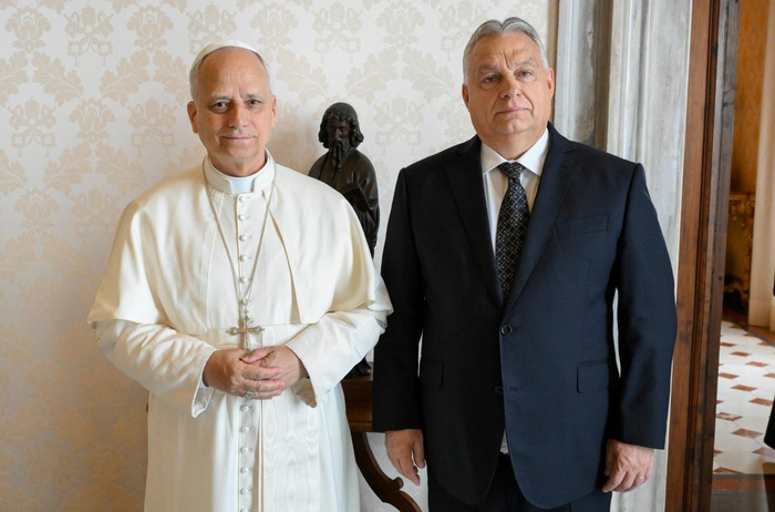 Pope Leo meets with Viktor Orban, Prime Minister of Hungary  (@VATICAN MEDIA) //<!--noindex--><a href="https://pikabu.ru/story/prokremlevskiy_informatsionnyiy_puzyir_mefodiya__170_1070_13335416?u=https%3A%2F%2Fwww.vaticannews.va%2Fen%2Fpope%2Fnews%2F2025-10%2Fpope-leo-meets-with-hungarian-pm-viktor-orban.html&t=https%3A%2F%2Fwww.vaticannews.va%2Fen%2Fpope%2Fnews%2F2025-10%2Fpope-leo-mee...&h=78ef692117a53c96d4458ee55a2e0c19f3b35b46" title="https://www.vaticannews.va/en/pope/news/2025-10/pope-leo-meets-with-hungarian-pm-viktor-orban.html" target="_blank" rel="nofollow noopener">https://www.vaticannews.va/en/pope/news/2025-10/pope-leo-mee...</a><!--/noindex-->