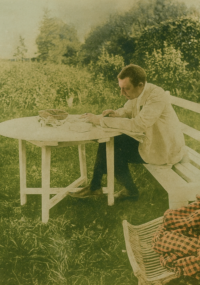 Неизвестный автор. Сергей Рахманинов за работой над Третьим фортепианным концертом. 1910 год.